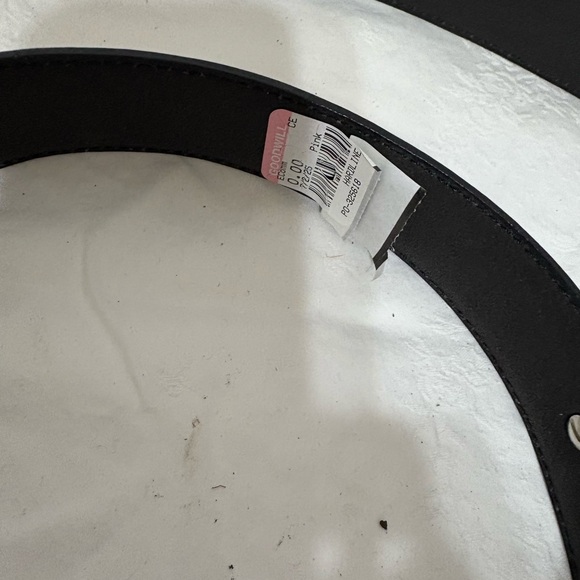 Nocona God Bless America antique silver-toned oval leather belt/buckle size 46. - Picture 4 of 8